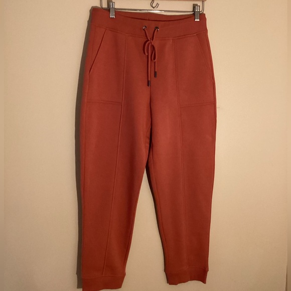 NWT BANANA REPUBLIC SLIM TAPERED LEG UTILITY POCKET FLEECE JOGGER POLISHED LOOK! - Picture 13 of 16